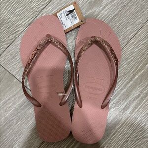 Havaianas Women's Glittery Crocus Rose Sandals